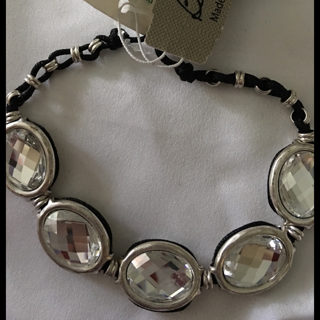 Nwt Bella Uno Adjustable Bracelet